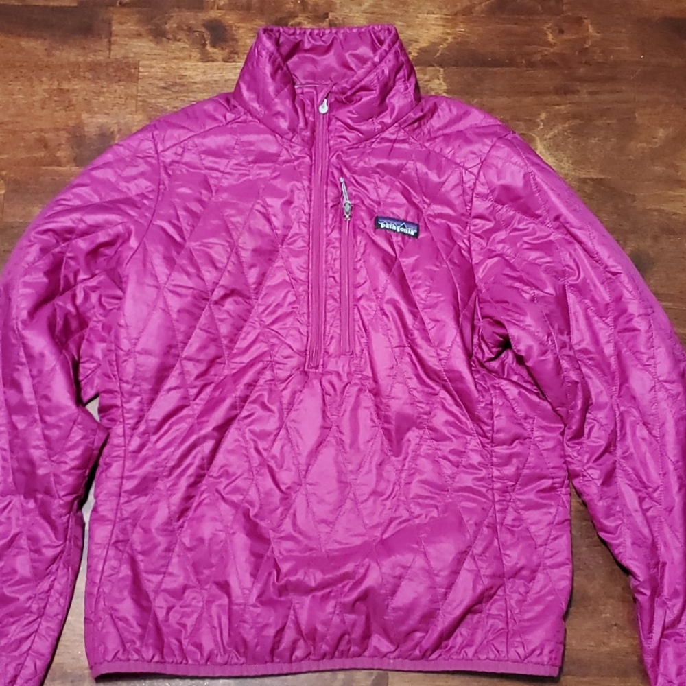Patagonia jacket magenta women's medium